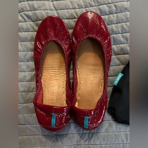 Size 7 TIEKS ruby red.